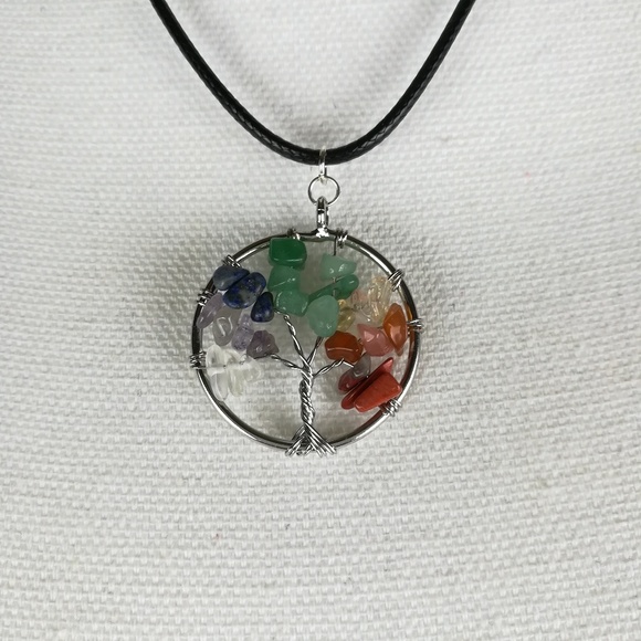 Jewelry - Tree of Life chakra 7 stone reiki healing necklace